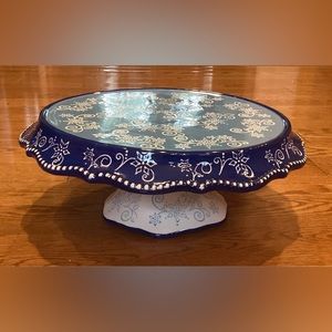 Temp-tations Pedestal Cake Stand and Chip & Dip Dish.